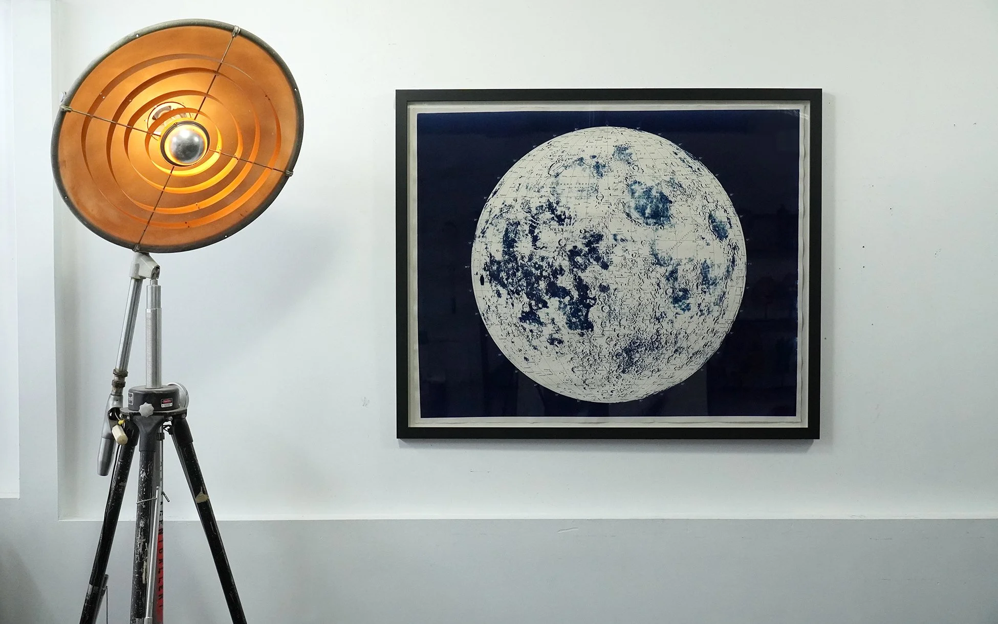 large+framed+moon+01.jpg?